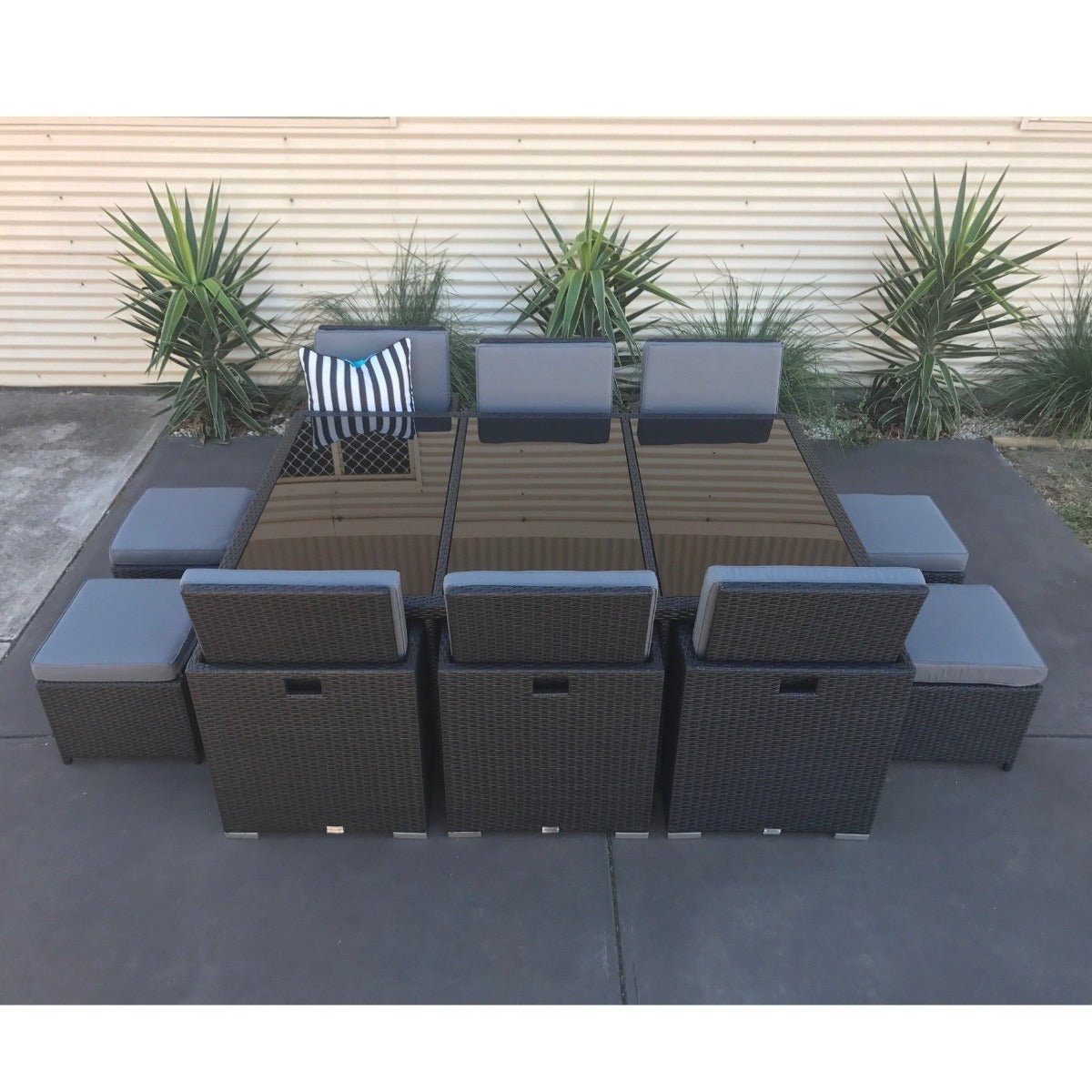 11pc SIROCCO Outdoor Rattan Cube Fold Away Dining Set – Razzino