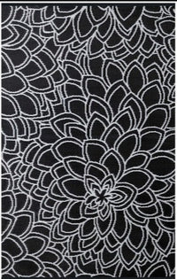 Eco Outdoor Rug - Flower Petals - Black & White - Razzino Furniture